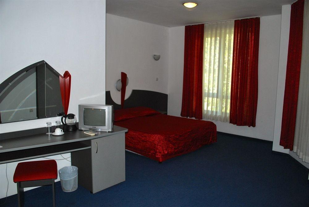 City Mark Hotel Varna Bagian luar foto