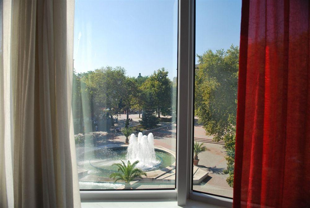 City Mark Hotel Varna Bagian luar foto