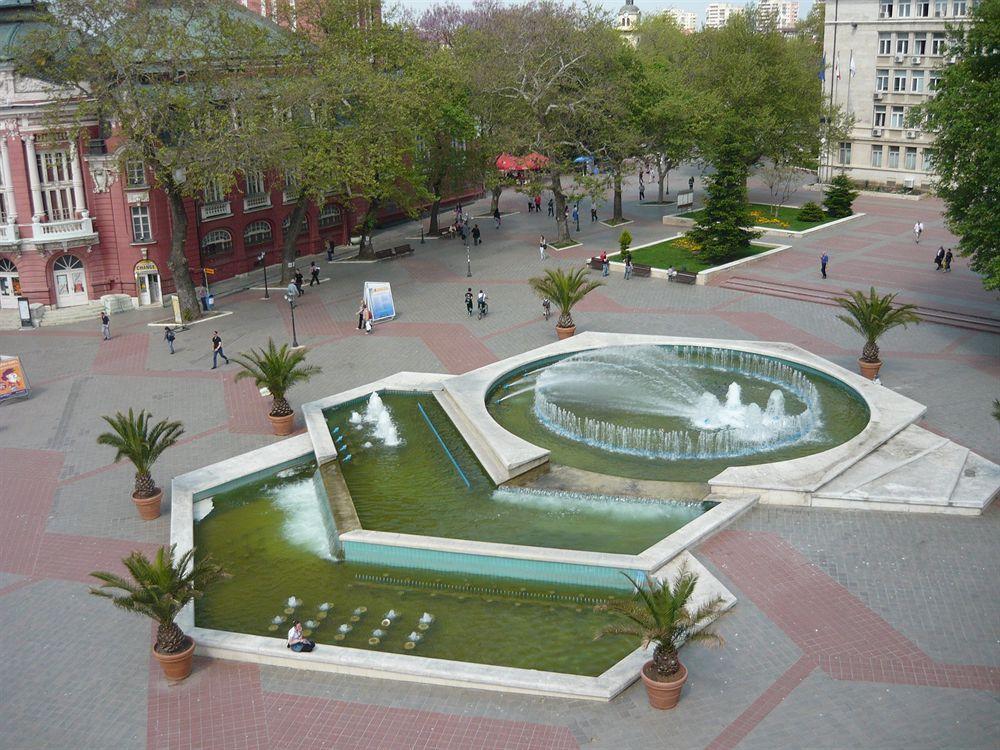 City Mark Hotel Varna Bagian luar foto
