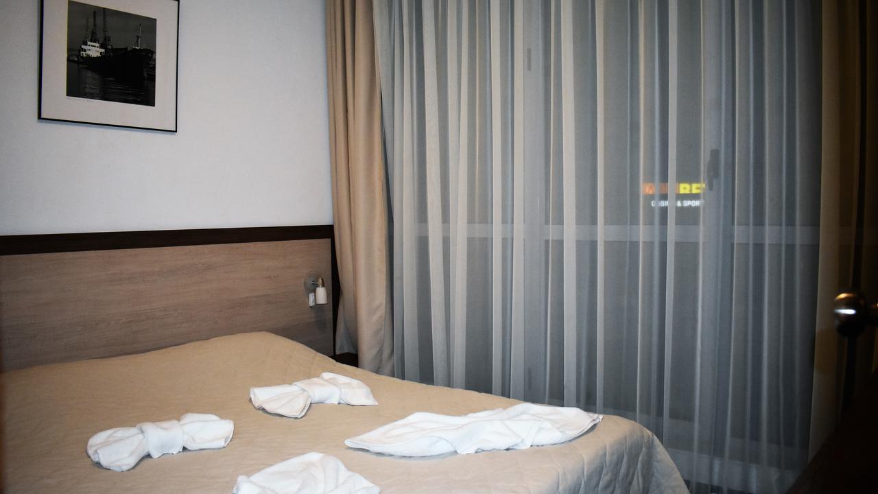 City Mark Hotel Varna Ruang foto