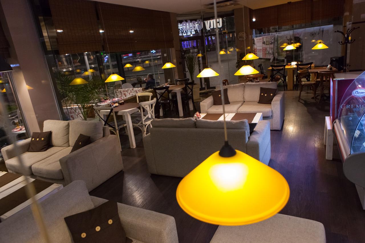City Mark Hotel Varna Bagian luar foto