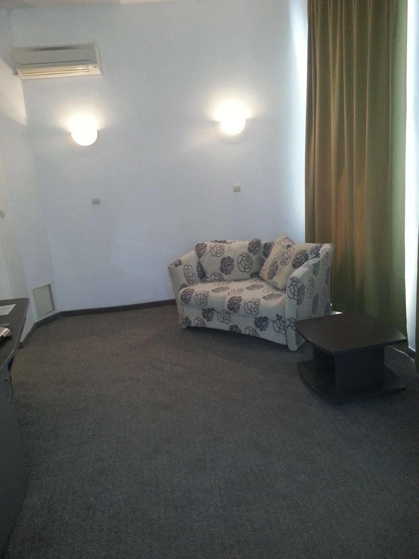 City Mark Hotel Varna Bagian luar foto