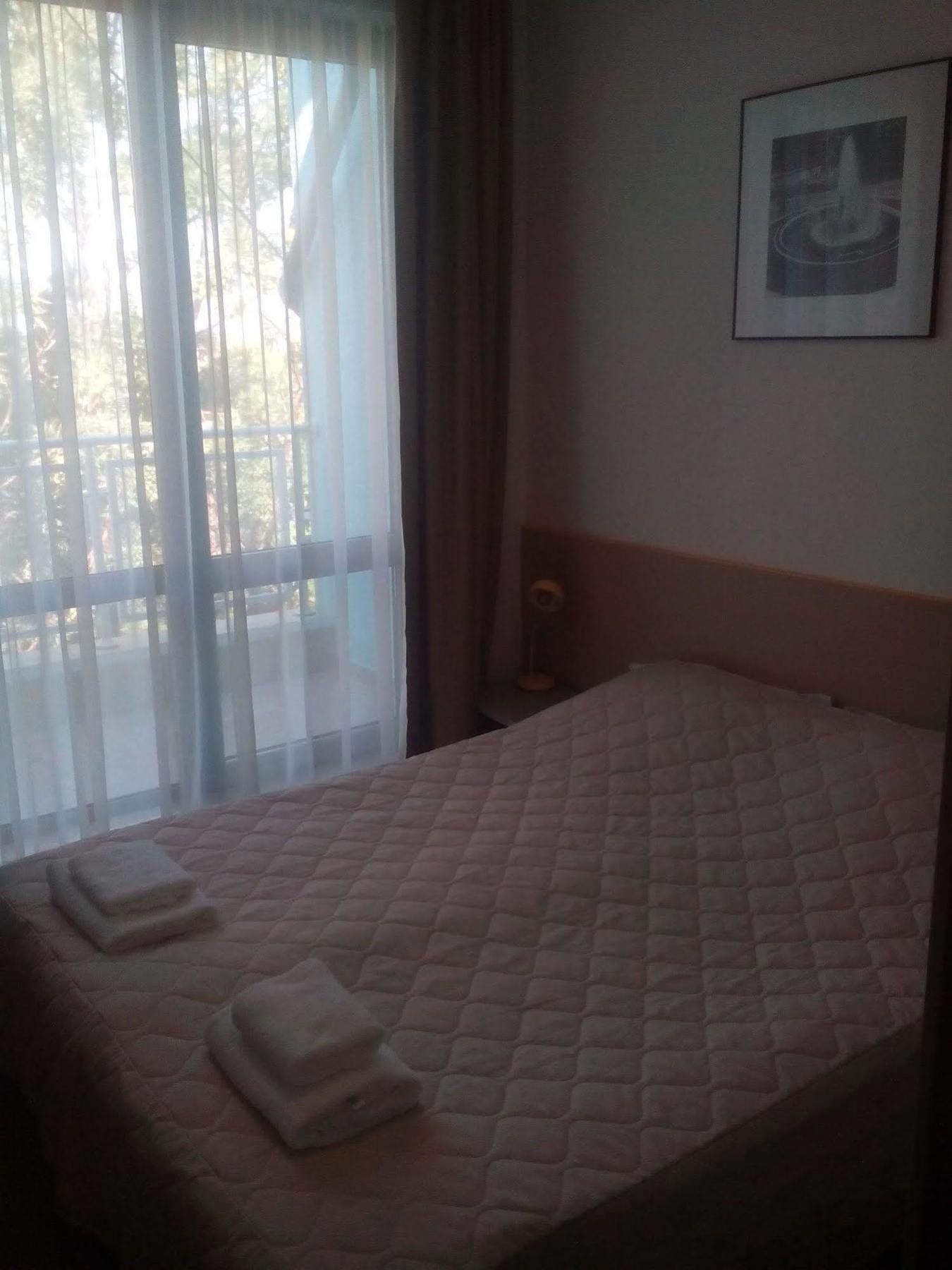 City Mark Hotel Varna Bagian luar foto