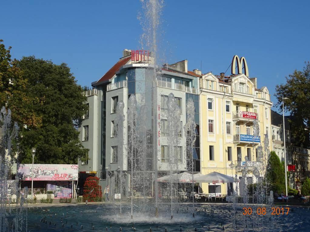 City Mark Hotel Varna Bagian luar foto