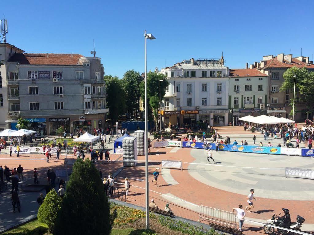 City Mark Hotel Varna Bagian luar foto